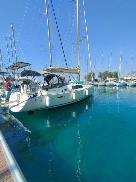 OCEANIS 40