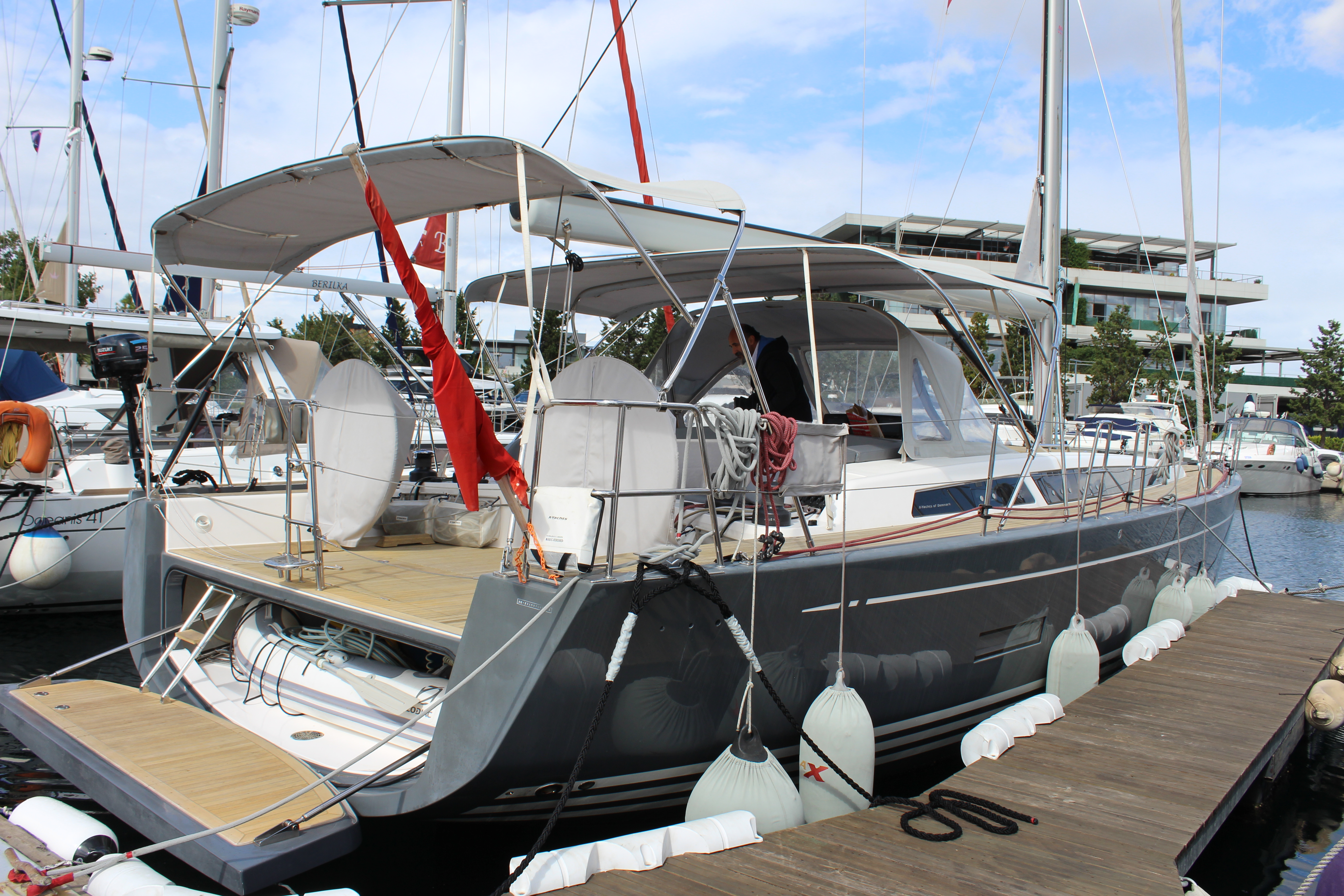 X  YACHT 2018 MODEL