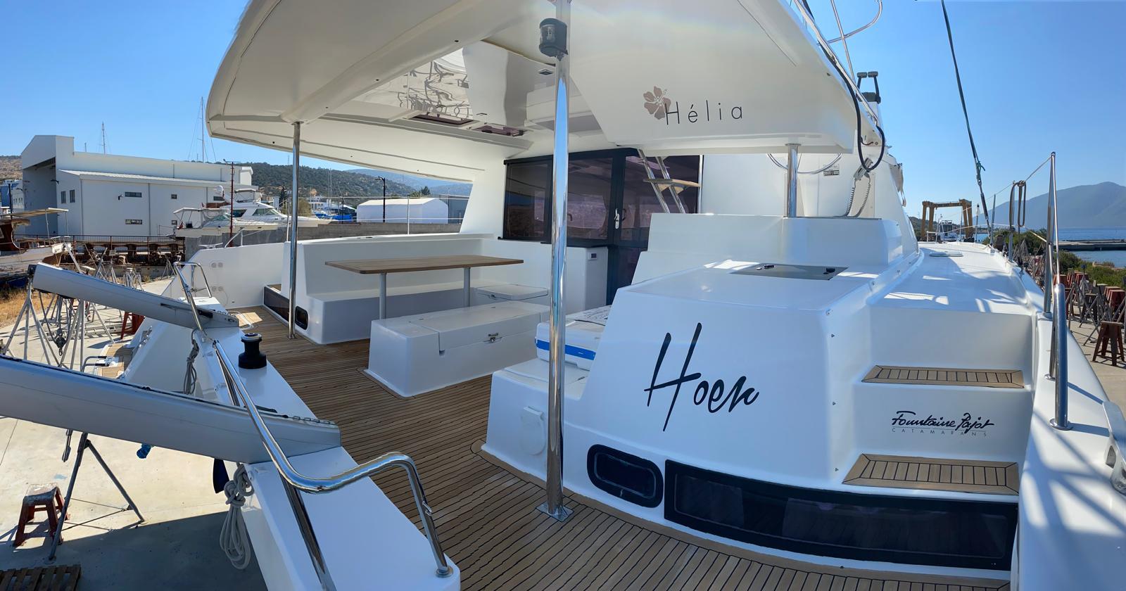 HELIA 44