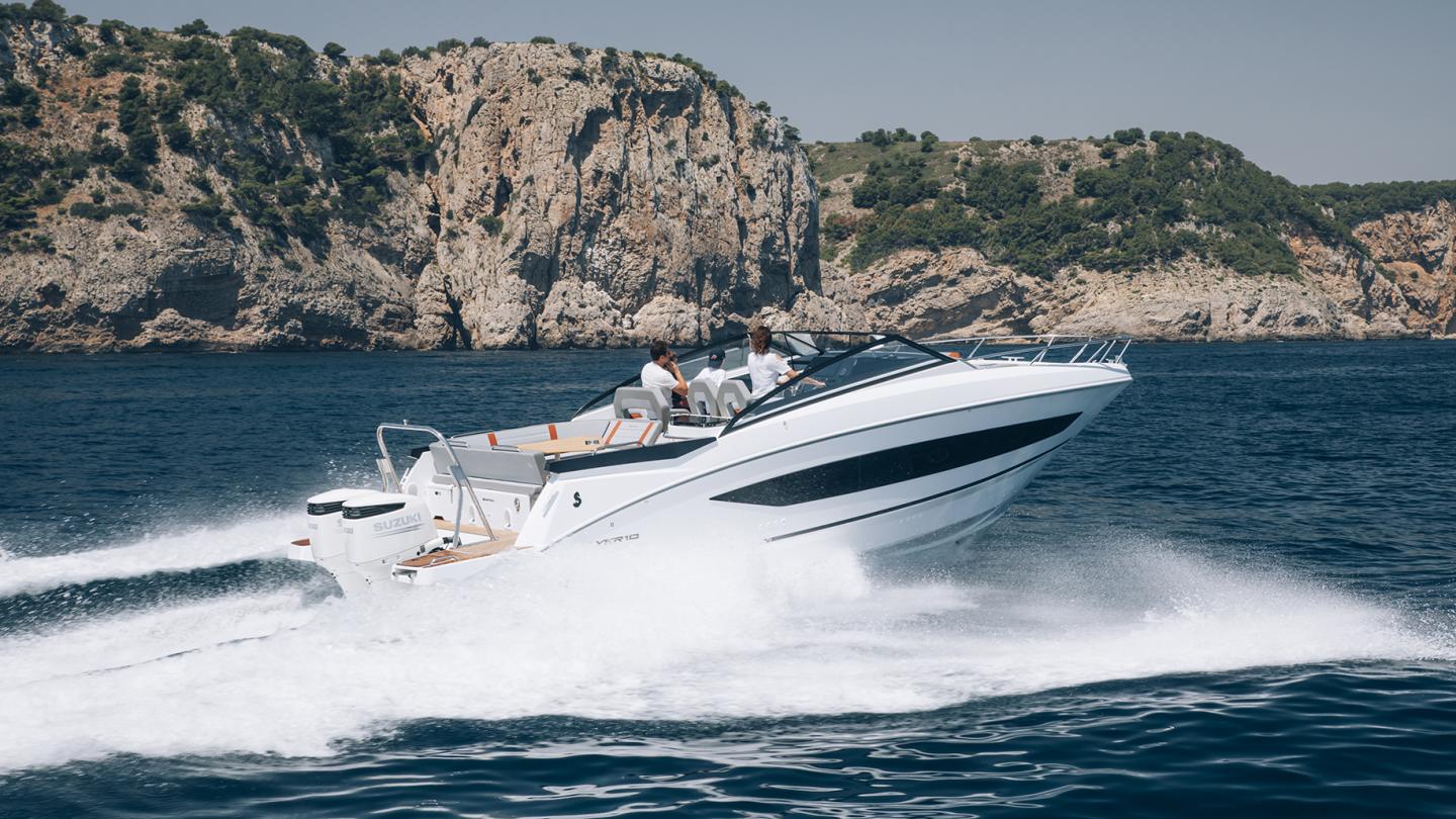 Beneteau Flyer 10 (2X350HP SUZUKI MOTOR İLE)
