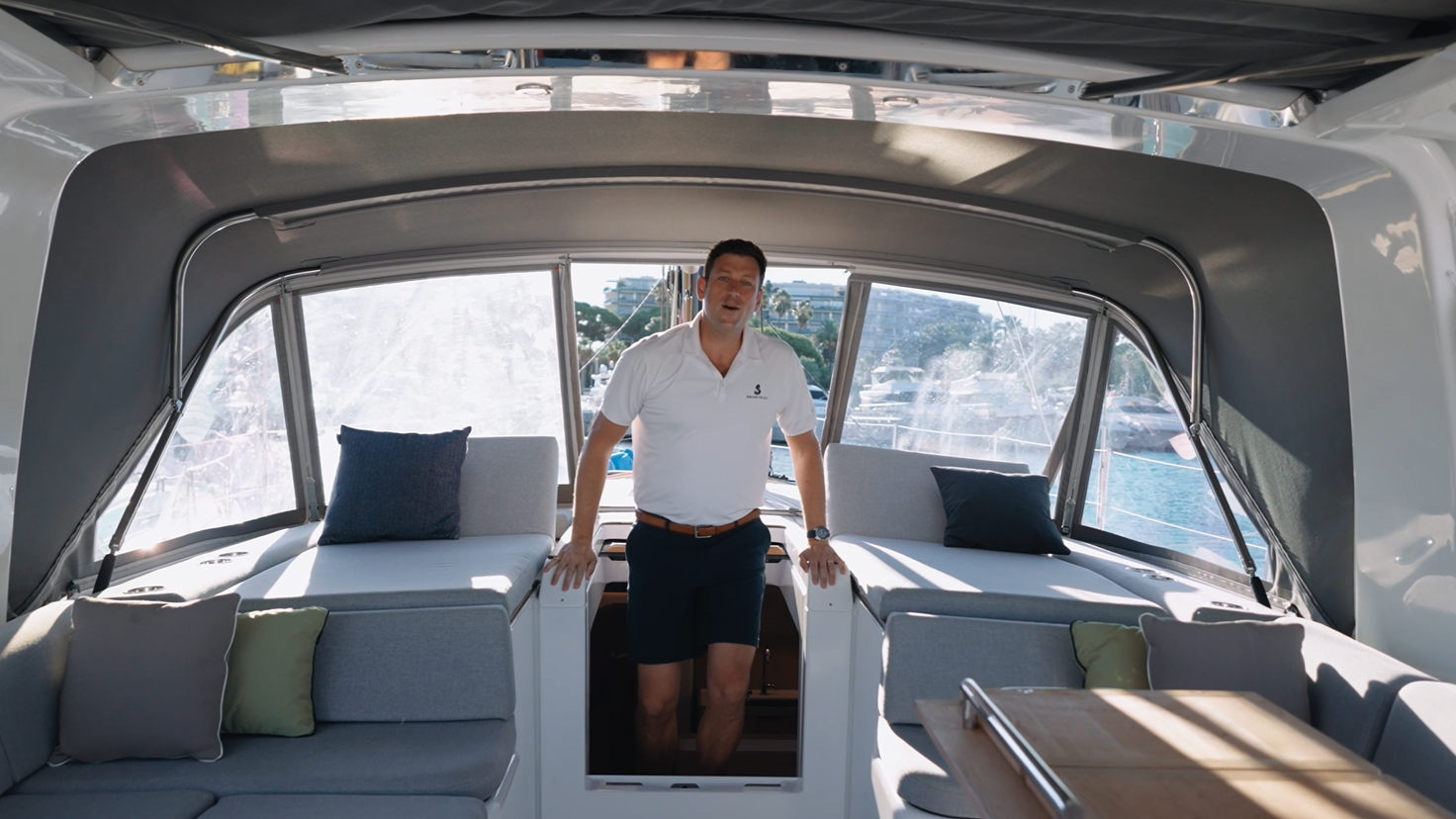 {"TR":"Oceanis Yacht 60 Walkthrough","EN":"Oceanis Yacht 60 Walkthrough"}