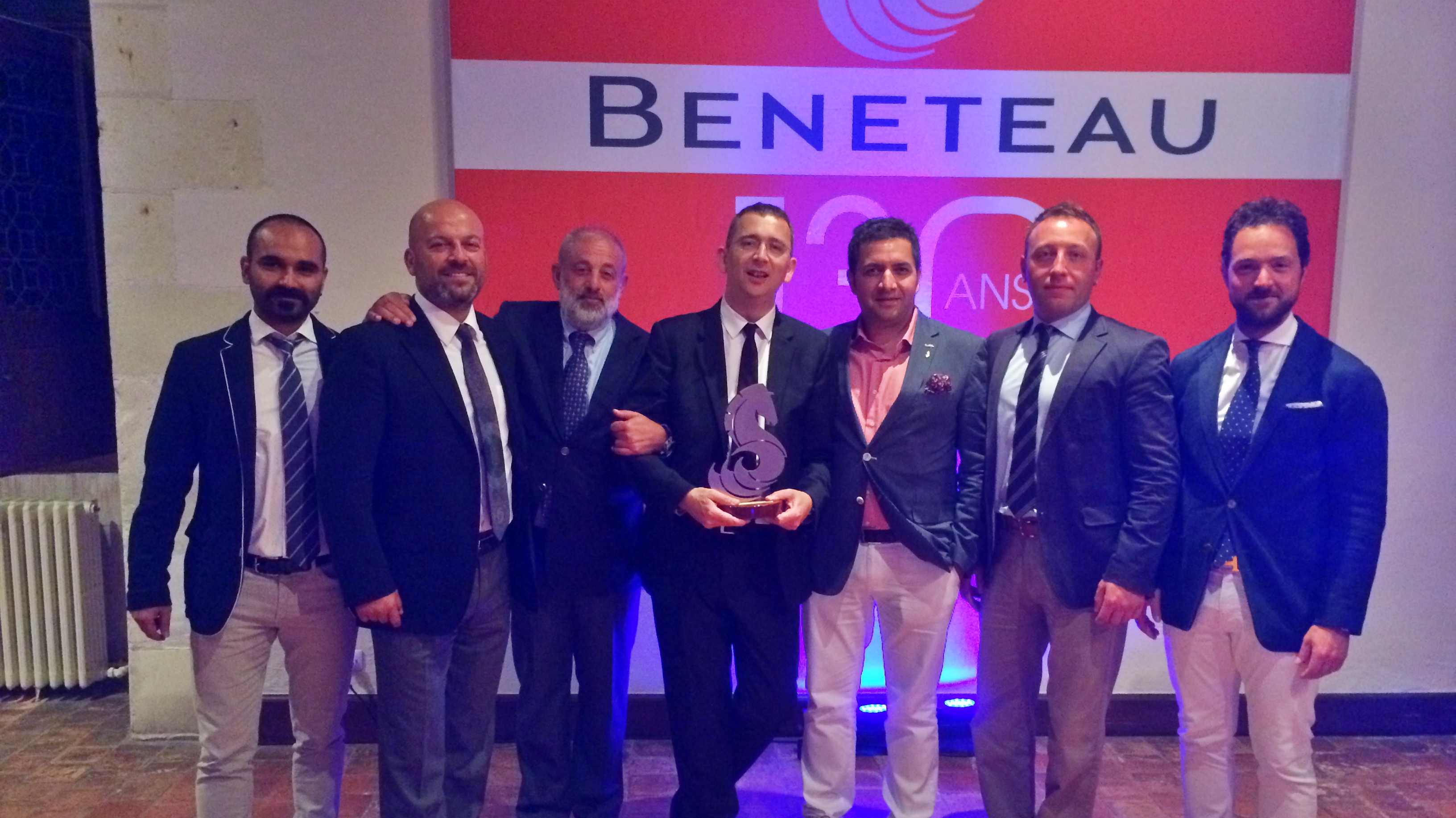 Tezmarin “Best Beneteau Distributor of 2014”